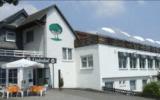 Hotel Nordrhein Westfalen Tennis: Hotel Lindenhof In Sundern Mit 27 Zimmern ...