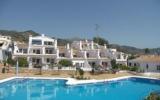 Ferienwohnung Nerja: Nerja Villas-Capistrano Mit 75 Zimmern Und 2 Sternen, ...