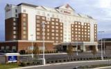 Hotel Usa: 4 Sterne Hilton Columbus/polaris In Columbus (Ohio), 252 Zimmer, ...
