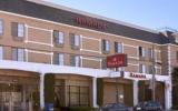 Hotelkalifornien: Ramada Chatsworth In Chatsworth (California) Mit 74 ...