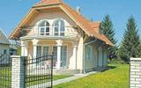 Ferienhaus Balatonmariafurdo: Ferienhaus Mit Großem, Gepflegtem Garten ...