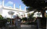 Hotel Capri Kampanien: Hotel Bougainville In Anacapri Mit 12 Zimmern Und 3 ...