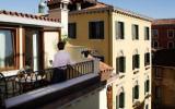Hotel Venedig Venetien: Hotel Carlton Capri In Venice Mit 40 Zimmern Und 3 ...