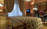 Hotel Italien: 4 Sterne Grand Hotel Adriatico In Florence Mit 126 Zimmern, ...