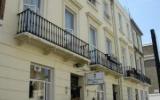 Zimmerlondon, City Of: Tudor Inn & Blair Victoria Hotel - B&b In London, 57 ...