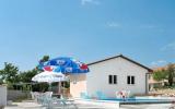 Ferienanlage Kroatien Fernseher: Haus Cvetko: Anlage Mit Pool Für 7 ...