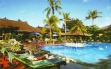 Hotel Indonesien Parkplatz: 4 Sterne Risata Bali Resort & Spa In Kuta Mit 138 ...