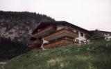 Ferienhaus Graubünden: Haus > In Schmitten - Graubünden 