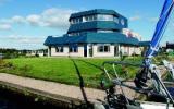 Hotel Friesland Parkplatz: 3 Sterne Buitenplaats T Ges In Sneek Mit 8 Zimmern, ...