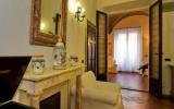 Hotel Toscana: 3 Sterne Hotel Vasari In Florence, 27 Zimmer, Toskana ...