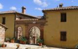 Bauernhof Torrita Di Siena: Ferienwohnung 