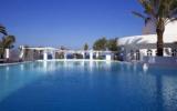 Hotel Kikladhes Whirlpool: 4 Sterne Thalassa In Kamari Mit 57 Zimmern, Süd ...
