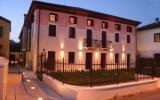 Ferienwohnungvenetien: Villa Giotto In Mestre, 12 Zimmer, Adriaküste ...