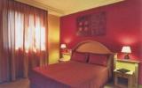 Hotel Italien: 3 Sterne Villa Maria Hotel In Montecatini Terme Mit 35 Zimmern, ...