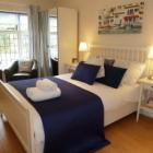 Ferienwohnung Cardiff: 4 Sterne The Artisan Quarter Serviced Apartments In ...