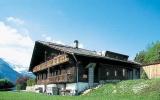 Ferienhaus Schweiz: Chalet Anthamatten: Ferienhaus Mit Sauna Für 32 ...