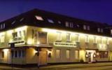 Hotel Deutschland: 3 Sterne Niederrheinischer Hof In Krefeld Mit 39 Zimmern, ...