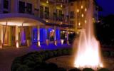 Hotel Bardolino: Color Hotel Style & Design In Bardolino Mit 80 Zimmern Und 4 ...