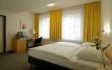 Hotel Deutschland: 3 Sterne Cvjm Düsseldorf Hotel & Tagung, 38 Zimmer, Rhein, ...