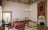 Hotel Italien: 3 Sterne Hotel La Luna In Lucca, 29 Zimmer, Toskana Innenland, ...