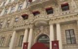 Hotel Wien Wien Parkplatz: 4 Sterne Austria Trend Hotel Rathauspark In ...