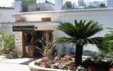 Hotel Sorrento Kampanien Solarium: 2 Sterne Hotel Desiree In Sorrento Mit 22 ...