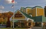 Hoteltennessee: Hampton Inn & Suites Pigeon Forge On The Parkway In Pigeon Forge ...