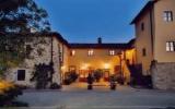 Hotel Reggello: Villa Il Crocicchio In Reggello Mit 18 Zimmern Und 3 Sternen, ...