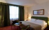 Hotel Mailand Lombardia: 4 Sterne Starhotels Business Palace In Milan Mit 248 ...
