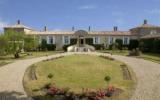 Hotel Aquitanien: 4 Sterne Relais Du Chateau D'arche In Sauternes, 9 Zimmer, ...