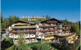 Hotel Tirol Parkplatz: Hotel Lärchenhof In Seefeld Mit 46 Zimmern Und 4 ...