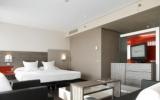 Hotel Spanien Parkplatz: 4 Sterne Confortel Barcelona Mit 224 Zimmern, ...