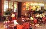 Hotel Bretagne: Brit Hotel Le Kerhuon In Le Relecq Kerhuon Mit 43 Zimmern Und 2 ...