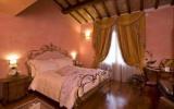 Hotel Italien Whirlpool: 4 Sterne Relais Borgo Brufa & Spa Mit 48 Zimmern, ...