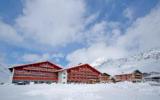 Ferienanlage Vorarlberg: 4 Sterne Robinson Club Alpenrose Zürs, 127 Zimmer, ...