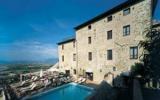 Hotel Italien: 4 Sterne Relais La Corte Di Bettona Mit 39 Zimmern, Umbrien, ...