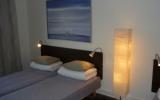 Hotel Skane Lan: City Hostel In Helsingborg Mit 29 Zimmern, Schonen, ...