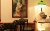 Hotel Toskana: 1 Sterne Hotel Casa Lea In Florence, 12 Zimmer, Toskana ...