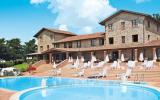 Ferienanlage Italien: Il Carpignone: Anlage Mit Pool Für 4 Personen In Massa ...