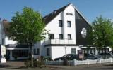 Hotel Büsumer Deichhausen: 3 Sterne Hotel Windjammer In Büsum Mit 17 ...