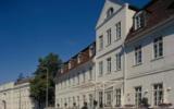 Hotel Mecklenburg Vorpommern Solarium: 4 Sterne Friedrich Franz Palais In ...