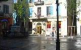 Hotel Arles Languedoc Roussillon: Hotel Du Forum In Arles Mit 38 Zimmern Und 3 ...