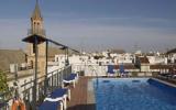 Hotel Sevilla Andalusien Parkplatz: 4 Sterne Fernando Iii In Sevilla, 155 ...