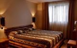 Hotel Kantabrien Golf: 2 Sterne Husa Wuppertal In Torrelavega, 20 Zimmer, ...