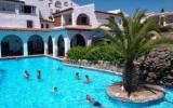 Ferienwohnung Nerja: 2 Sterne Apartamentos Turísticos El Capistrano In ...