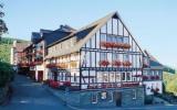 Hotel Deutschland: 4 Sterne Hotel Gnacke In Schmallenberg Mit 54 Zimmern, ...