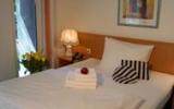 Hotel Wiesbaden Parkplatz: 3 Sterne Hotel Am Schlosspark In Wiesbaden Mit 71 ...