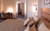 Hotel Italien Internet: Hotel Ambasciatori In Rimini Mit 62 Zimmern Und 4 ...