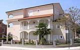 Ferienwohnung Porec: Ferienwohnung Mit Sat-Tv Und Balkon In Porec, Istrien, ...