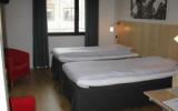 Hotel Schweden Sauna: 3 Sterne Centralhotellet In Vetlanda, 35 Zimmer, ...